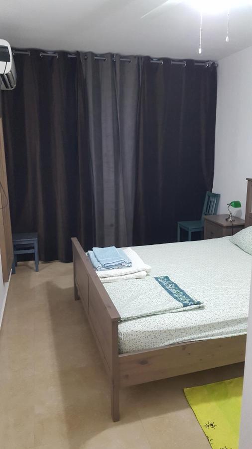 Room Near Sheba Medical Center, And Bar Ilan, And Tlv Airport Qiryat Ono Exterior foto